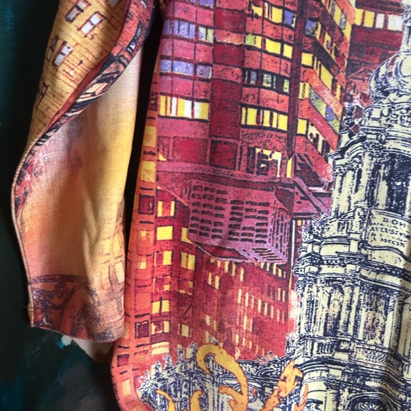 Alia Y2K Colorful Cityscape Short Sleeve Tee M - Picture 7 of 14